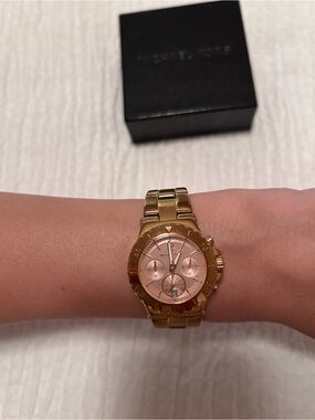 Michael Kors Rose Gold Dylan Chronograph Dial Steel Quartz Watch